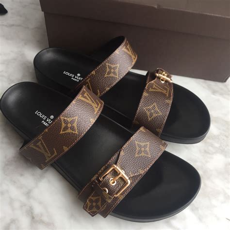 chaussure louis vuitton femme occasion|louis vuitton time out sandals.